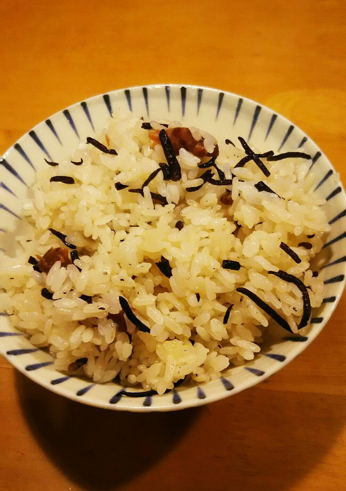 ひじきの炊き込みご飯-レシピのメイン写真