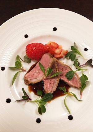 鴨肉のロースト 苺のバルサミコソース-レシピのメイン写真