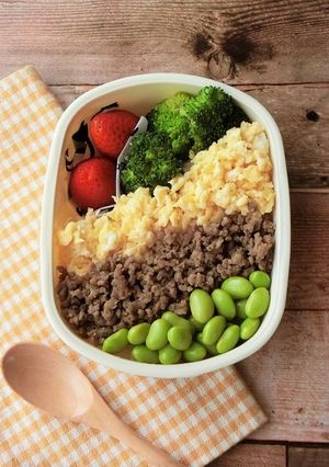 豚ひき肉のそぼろ弁当-レシピのメイン写真