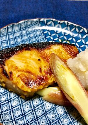 お節にも★ぶりの西京焼き(味噌漬け)-レシピのメイン写真