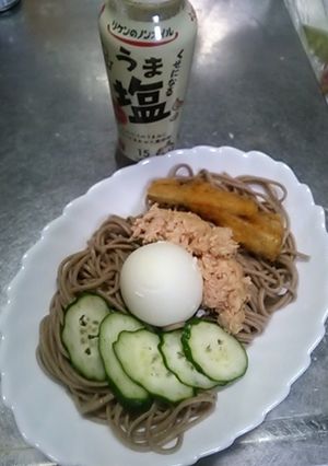 うま塩でそば♪-レシピのメイン写真