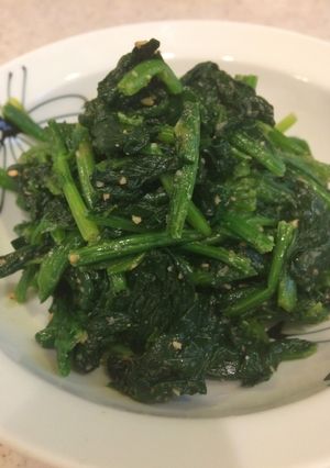 ほうれん草の胡麻和え♪優しい甘さ-レシピのメイン写真