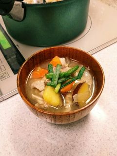さつまいもと野菜の豚汁♡-レシピのメイン写真