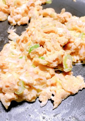 イワシ水煮缶汁で出汁巻卵-レシピのメイン写真