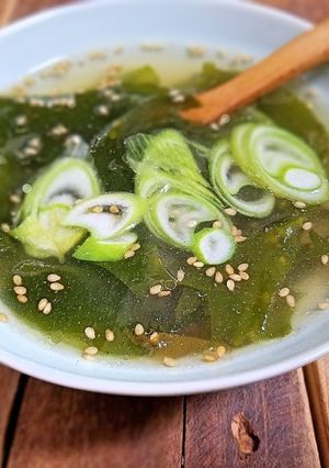 簡単*わかめスープ-レシピのメイン写真