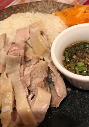 炊飯器で簡単☆鶏もも肉カオマンガイ-レシピのメイン写真