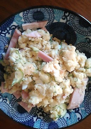 コストコのマッシュポテトでまずはサラダを-レシピのメイン写真