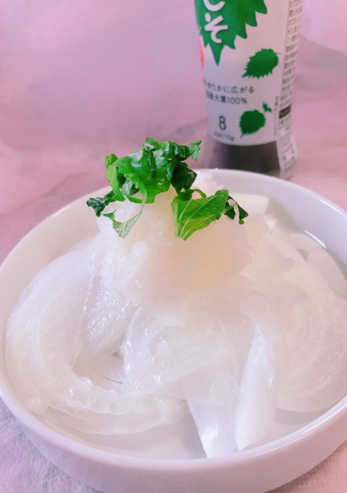 新玉ねぎを大根下ろしと青じそドレッシング-レシピのメイン写真