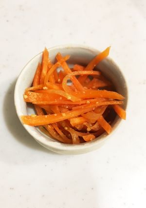 麺つゆで簡単！人参胡麻和え-レシピのメイン写真