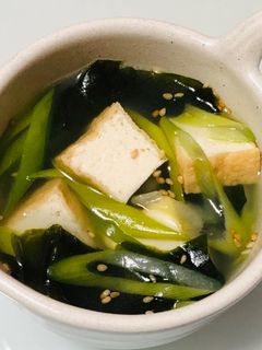 厚揚げねぎわかめのごま油香る生姜スープ-レシピのメイン写真