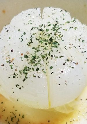 旬！新玉ねぎのレンジ蒸し　味覇&バター-レシピのメイン写真