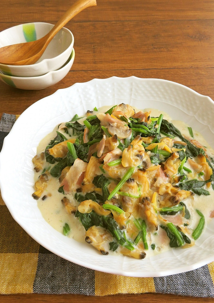鉄分豊富◎ほうれん草とあさりのクリーム煮-レシピのメイン写真