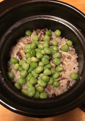 土鍋でグリンピースご飯-レシピのメイン写真