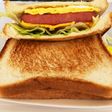 缶詰アイデア。スパムサンドイッチ。