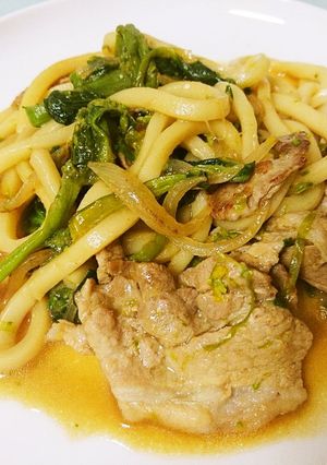 春にピッタリ♫菜の花の味噌焼きうどん-レシピのメイン写真