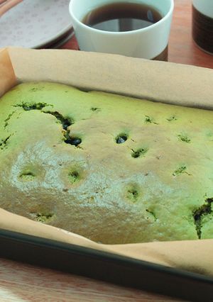 HMで作る　黒豆入り抹茶パウンドケーキ-レシピのメイン写真