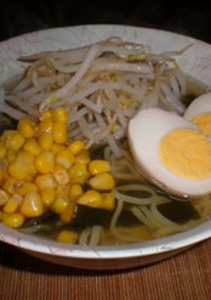 常備品でワンランクアップ 塩ラーメン-レシピのメイン写真