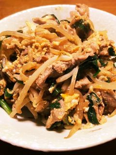 ニラともやしと豚肉の卵とじ炒め-レシピのメイン写真
