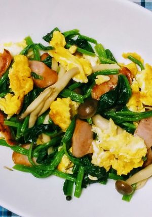 ほうれん草と玉子ソーセージの炒め物-レシピのメイン写真