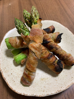 カンタンおつまみ☆極太アスパラの肉巻き-レシピのメイン写真