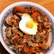 野菜ショウガ肉丼♡温玉付き♡