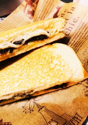 話題のあんこdeホットサンド♡-レシピのメイン写真
