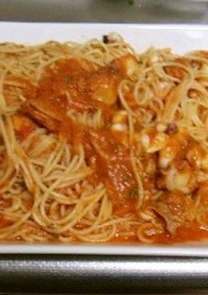 ベビーほたてとスルメイカのトマトパスタ!-レシピのメイン写真