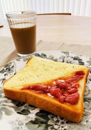 チーズ１枚でハーフ&ハーフトースト-レシピのメイン写真