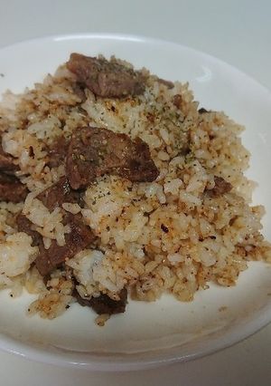 安いお肉で☆ステーキピラフ-レシピのメイン写真