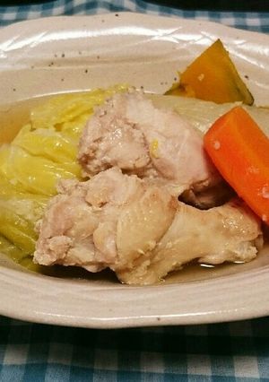 骨付き肉と野菜の食べるスープ-レシピのメイン写真