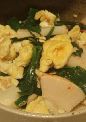 簡単！筍とニラ玉のキムチ丼-レシピのメイン写真