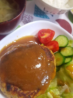 簡単ヘルシー♡鯖缶ハンバーグ-レシピのメイン写真