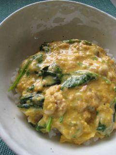 レンジだけ!ふわっ♡とろ~♡のツナ卵丼-レシピのメイン写真