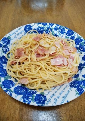 梨湖のベーコンペペロンチーノ-レシピのメイン写真