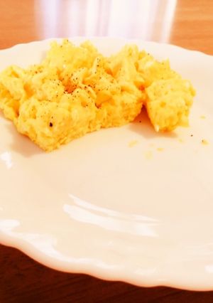 スクランブルエッグ-レシピのメイン写真