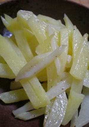 じゃがいもの千切りシャキシャキ炒め-レシピのメイン写真