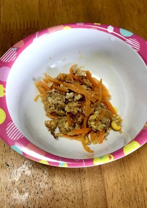 子どもが喜ぶ♡ツナマヨにんじんしりしり-レシピのメイン写真