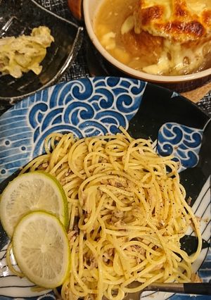 サバ缶ガーリックパスタライム添え-レシピのメイン写真