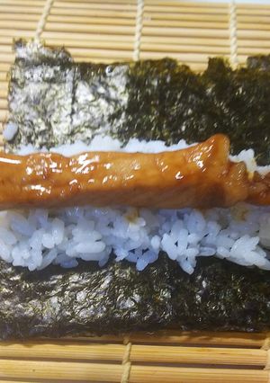 簡単絶品・甘辛豚ロース肉の一口海苔巻き-レシピのメイン写真