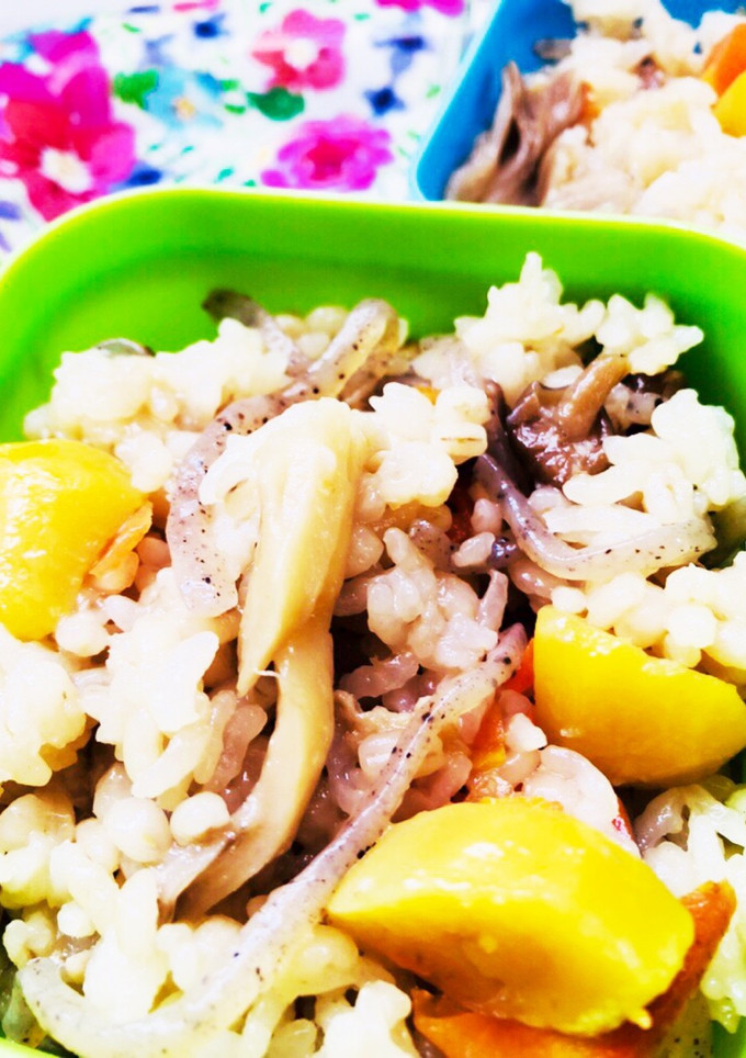 三種のキノコと栗の炊き込みご飯弁当☆-レシピのメイン写真