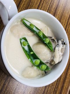 春牡蠣と新玉のミルクスープ-レシピのメイン写真