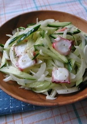 シンプル！新玉ねぎと魚介のマリネサラダ-レシピのメイン写真