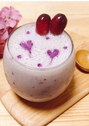 ぶどうとバナナのおしゃれスムージー-レシピのメイン写真
