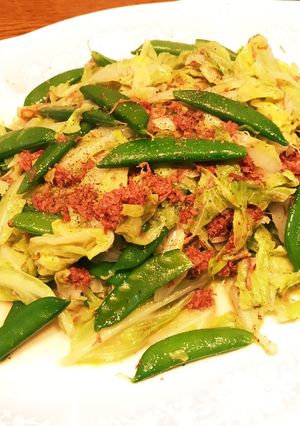 春キャベツとサヤエンドウのコンビーフ炒め-レシピのメイン写真