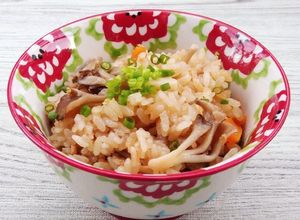 ポン酢で旨い!!ツナと舞茸の炊き込みご飯-レシピのメイン写真