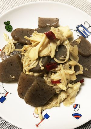 【ダイエット】きのこと蒟蒻の鶏ガラ炒め-レシピのメイン写真