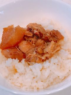 余った甘辛手羽元で、ガーリックライス丼!-レシピのメイン写真