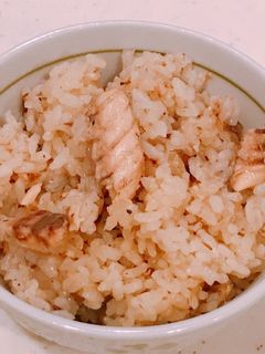 圧力鍋で、鯖の水煮缶の炊き込みご飯-レシピのメイン写真