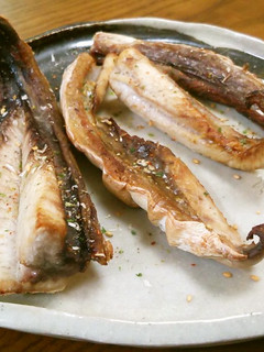 天然ブリのハラス塩焼き。-レシピのメイン写真