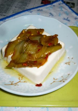 絹ごし豆腐と九条ネギオイル漬けのタパス-レシピのメイン写真